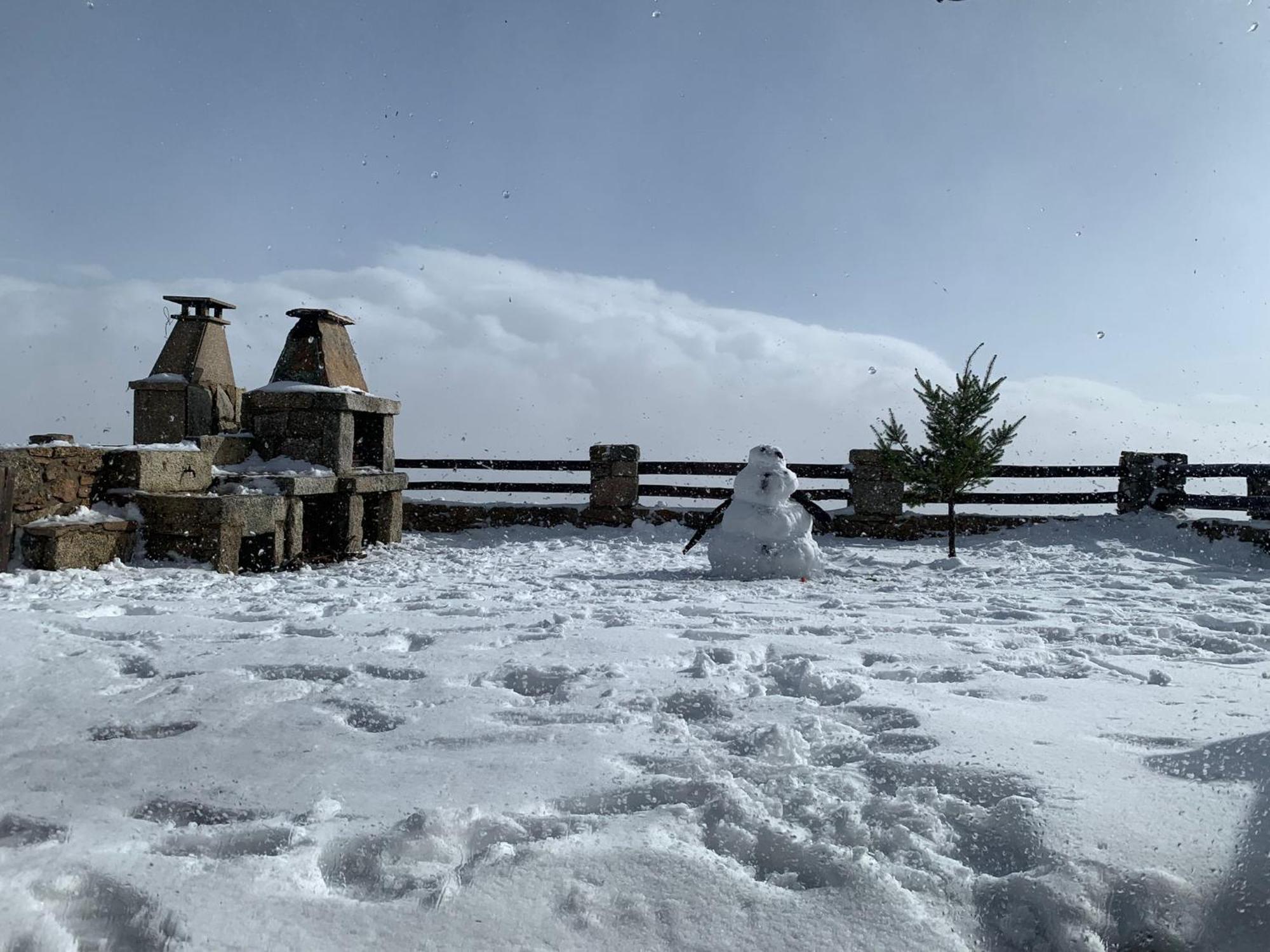 Mountain Chalet コビリャン エクステリア 写真